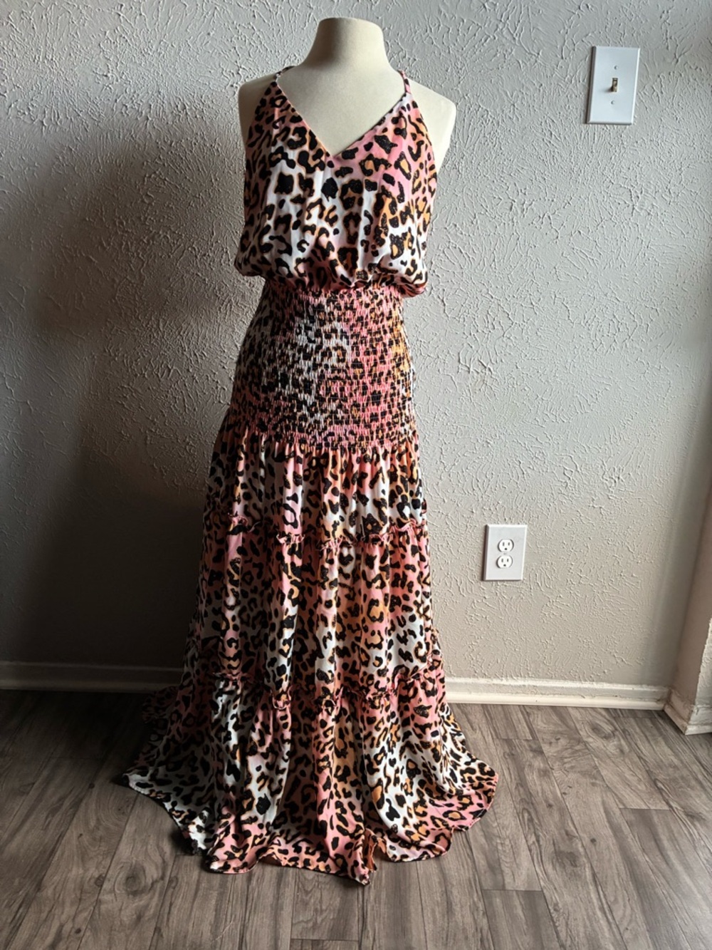 BuddyLove Izzy DREAMSICLE .Leopard Print Maxi Dress Pink Smocked Boho Size M. - Picture 7 of 16